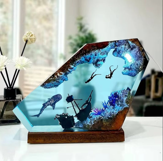 Seabed World Organism Resin Table Light Creactive Art Decoration Lamp Shark Sunken Ship Theme Night Light USB Charge