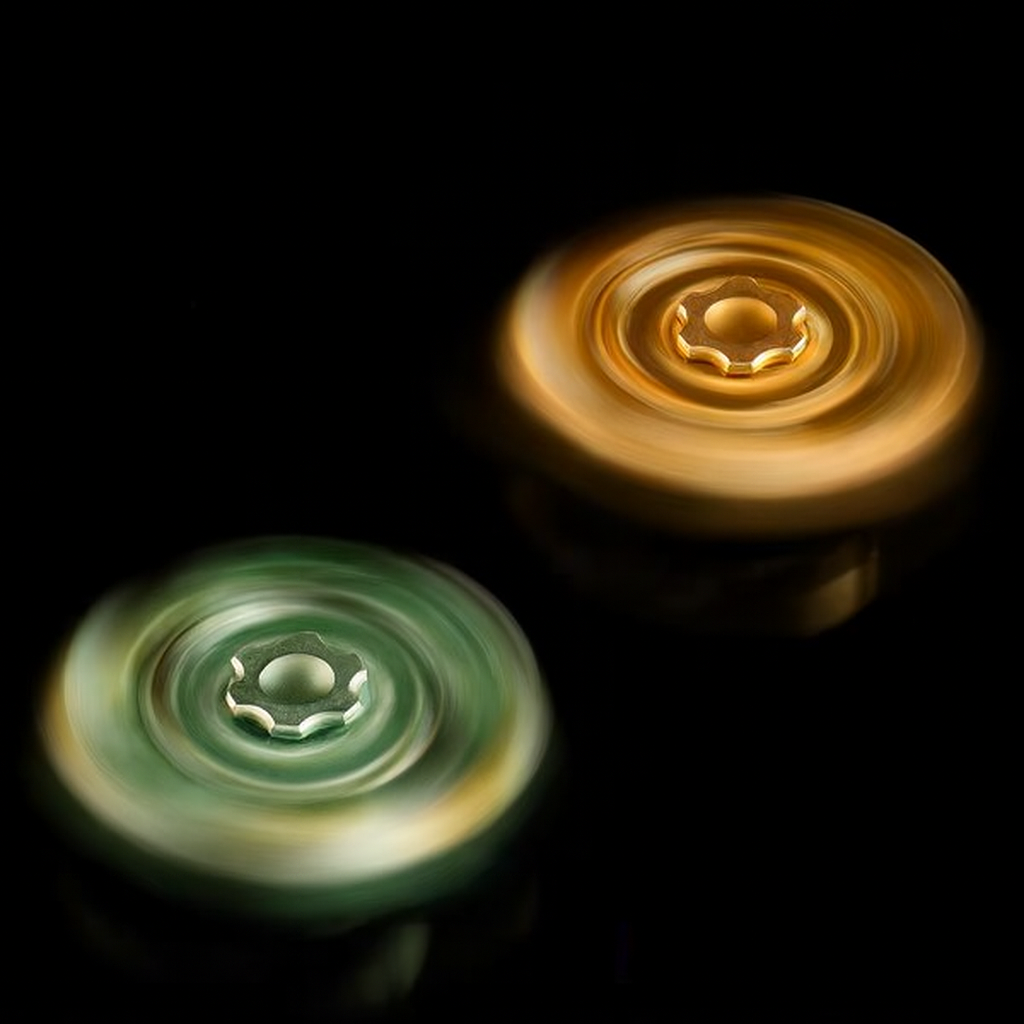 Round Linkage Spinner